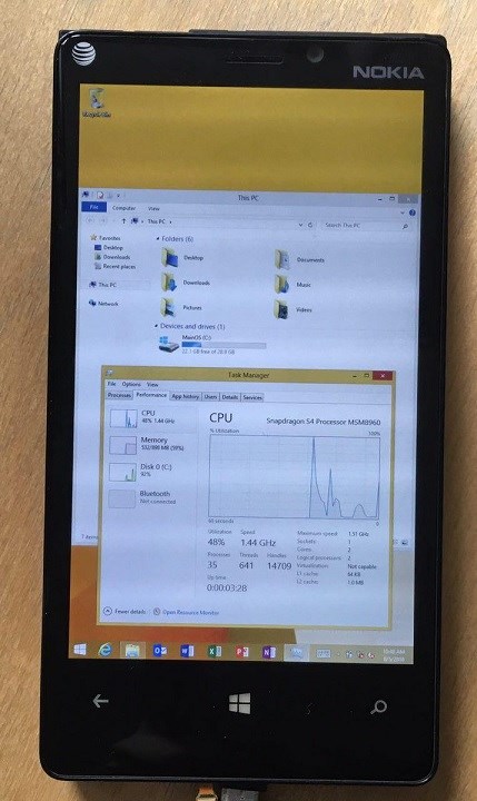 一代机皇诺基亚Lumia 920仍闪耀！成功运行Windows RT 8.1系统